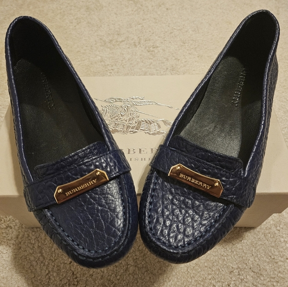 🛑BURBERRY Heritage Rowles Flats - Picture 1 of 8